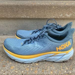 Men’s Hoka Clifton 8 size 12D
